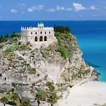 Ingrid Bed & Breakfast Tropea